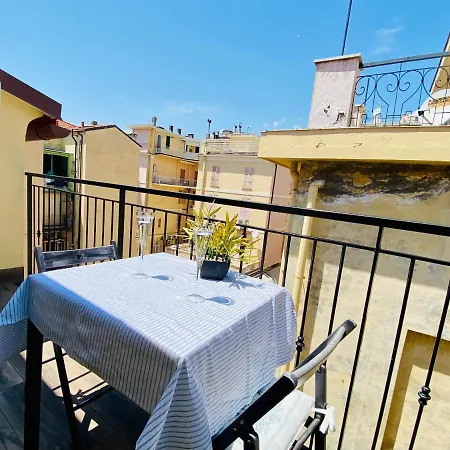 Apartment Moderno Al Centro